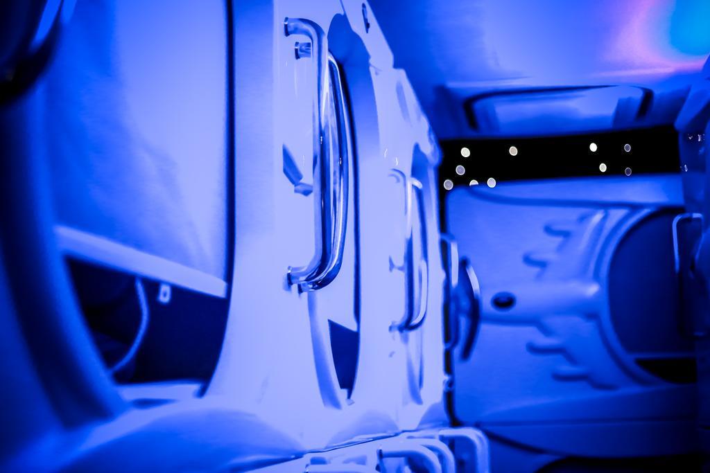 Met A Space Pod @ Boat Quay Singapore Eksteriør billede