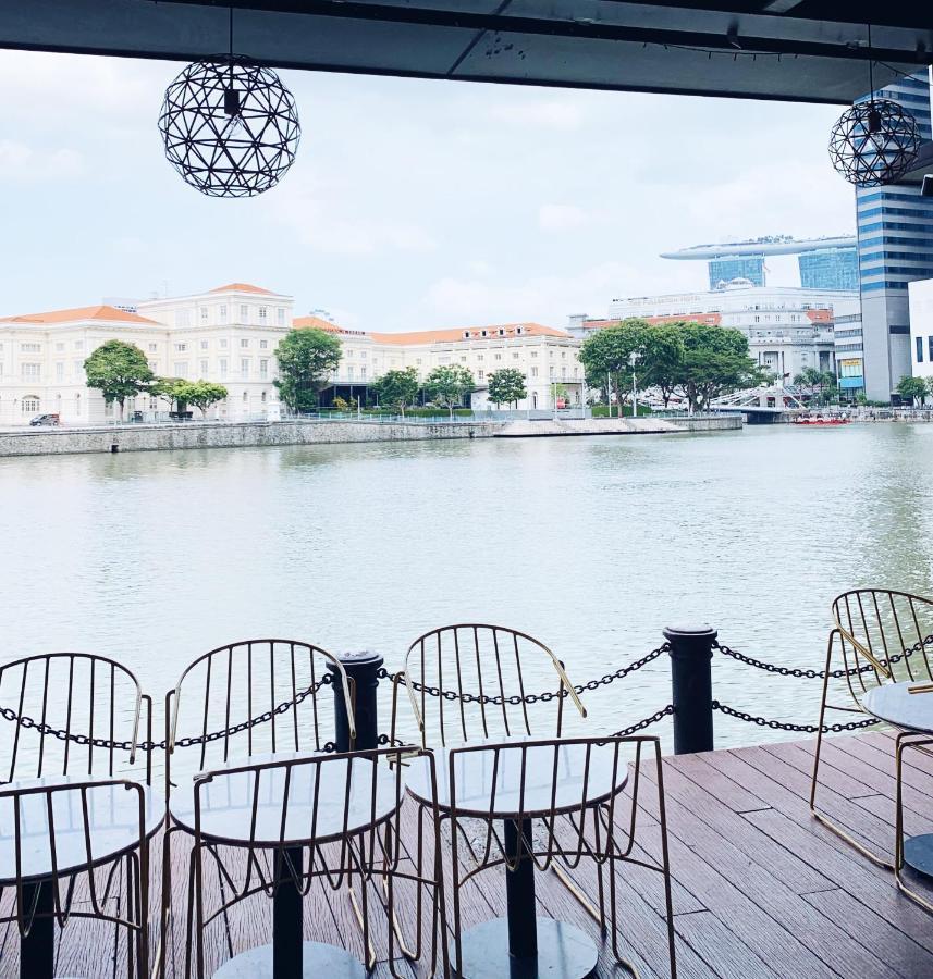 Met A Space Pod @ Boat Quay Singapore Eksteriør billede